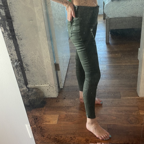 7 For All Mankind Green Waxed jeans ‘24’ - Picture 15 of 15